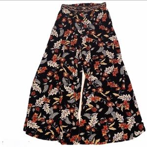JAASE | Floral Palazzo Embroidered Waist Pants